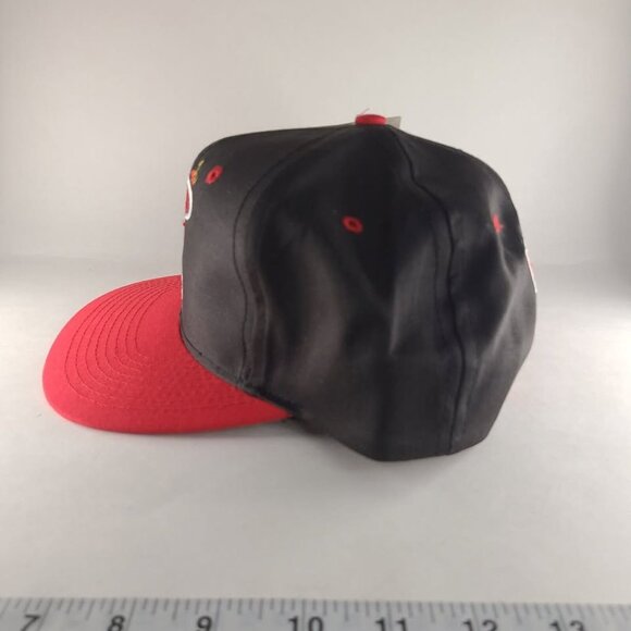Miami Heat Vintage Logo 7 Snapback Heat Writing on Back - Picture 2 of 6
